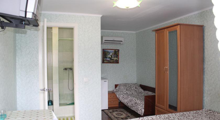Гостиница on Metallistov Евпатория